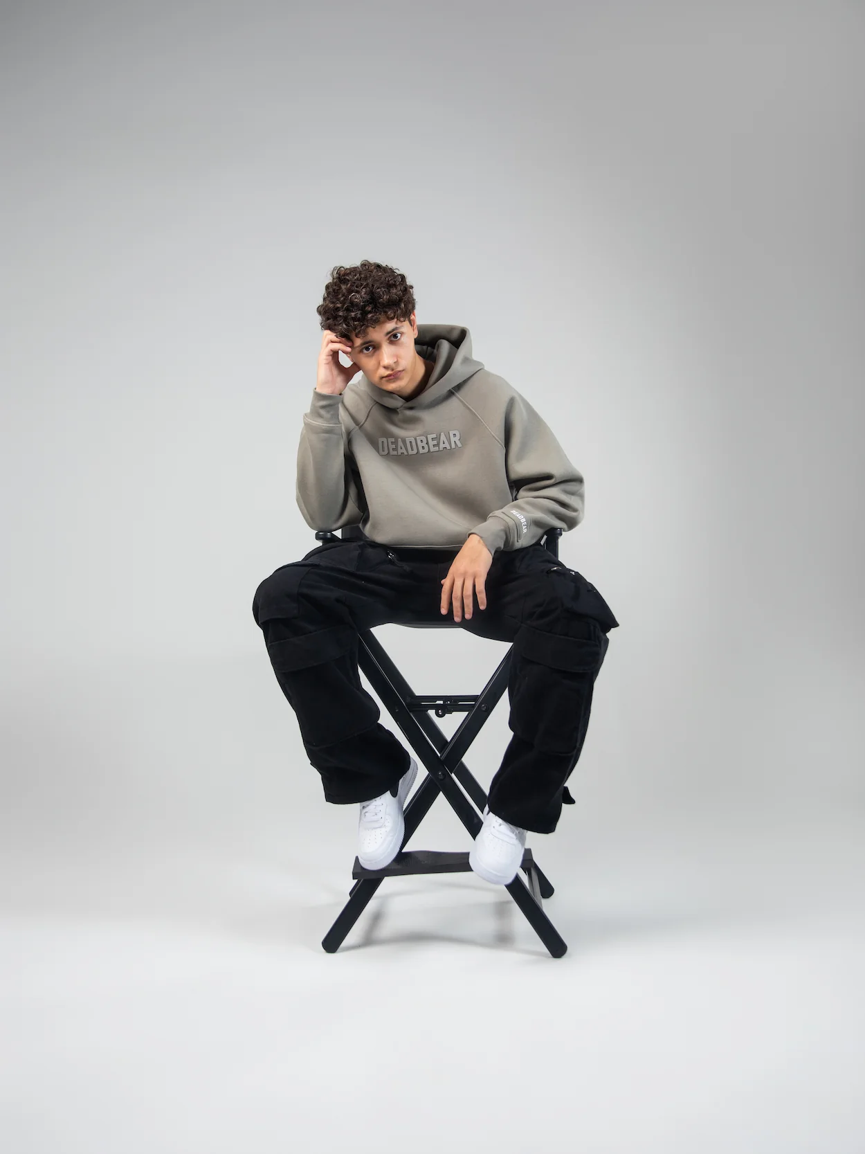 Basic Cloud Grey Hoodie - Image 4