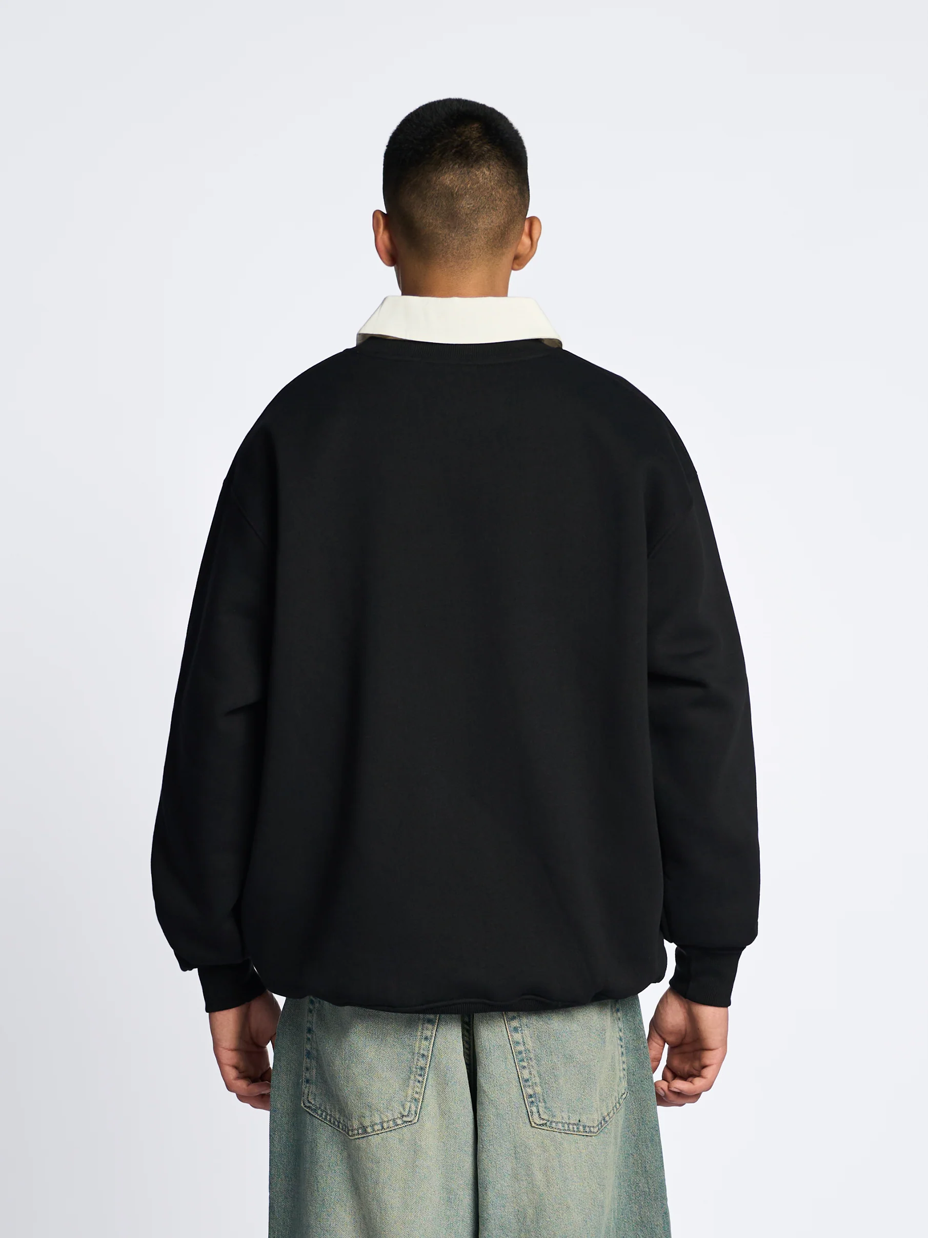 Basic Sweatshirt Black - Image 7