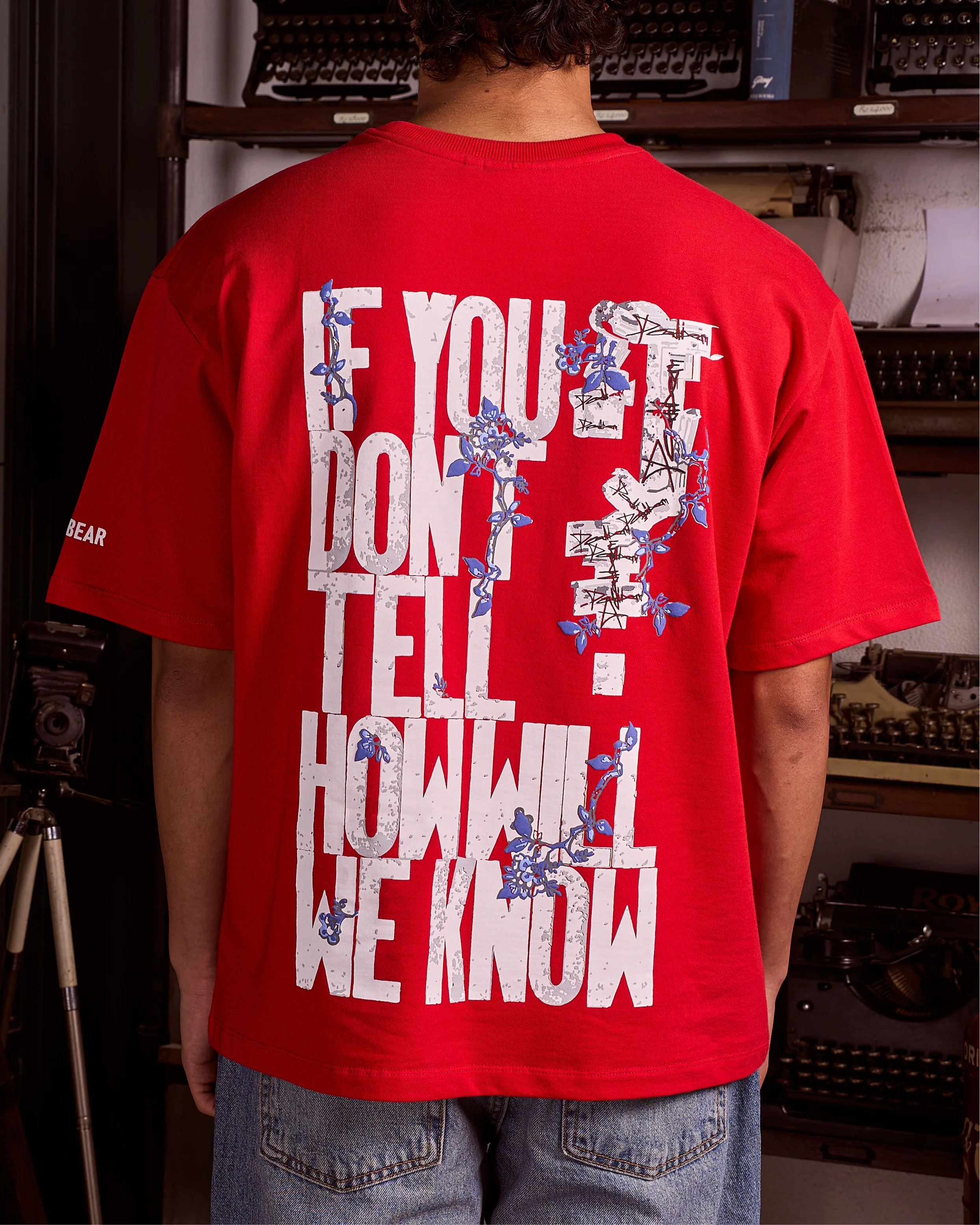 Confessions Tee Red - Image 5