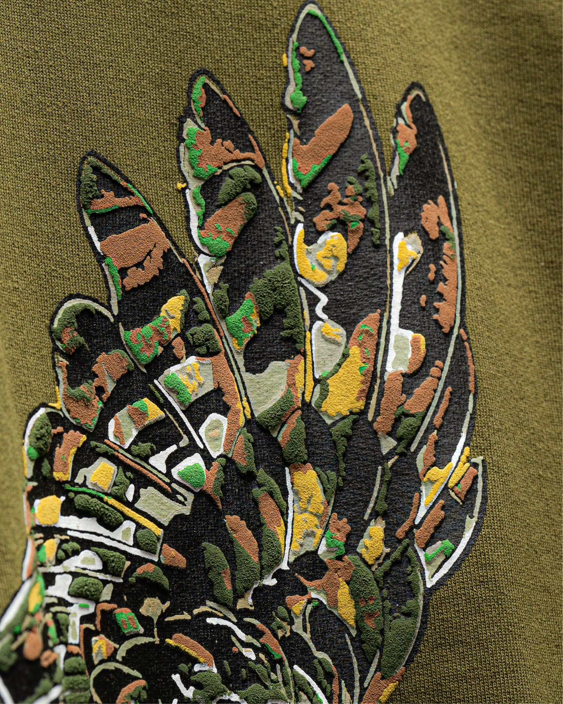 Messenger Tee Olive - Image 7